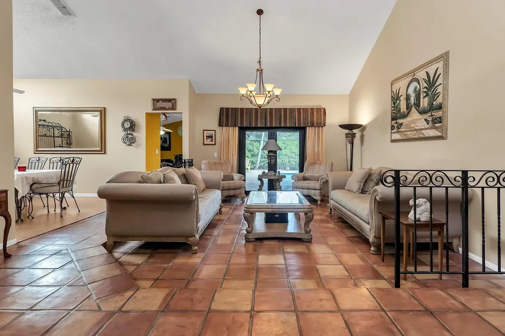 12121 NW 2nd Drive Coral Springs FL 33071