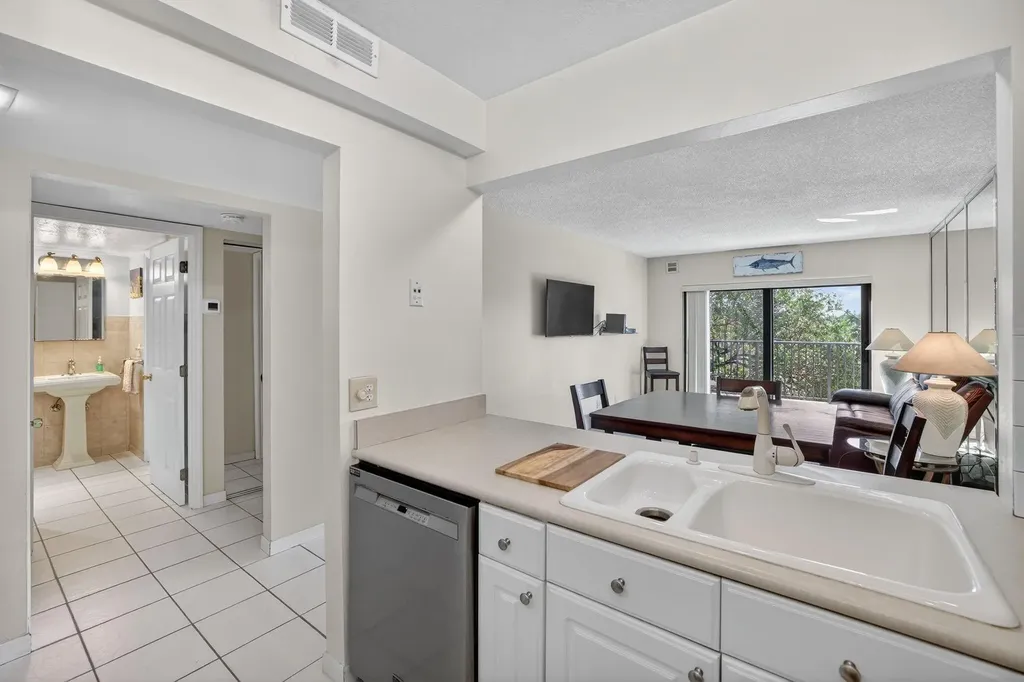 1000 River Reach Drive Fort Lauderdale FL 33315