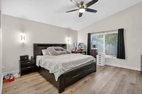 1051 NW 124th Terrace Sunrise FL 33323