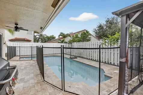 1051 NW 124th Terrace Sunrise FL 33323