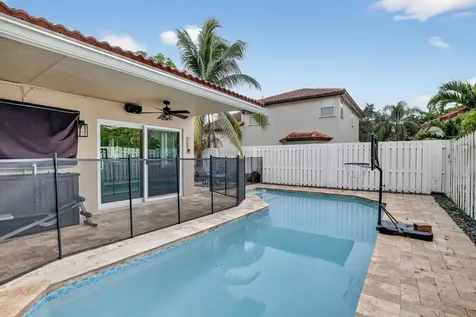 1051 NW 124th Terrace Sunrise FL 33323