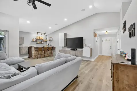 1051 NW 124th Terrace Sunrise FL 33323