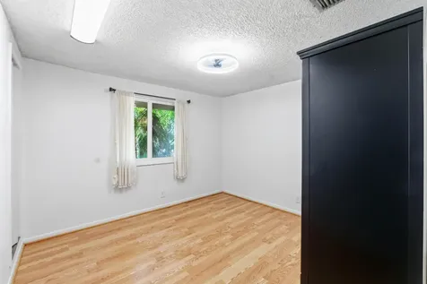 1917 NE 3rd Street Deerfield Beach FL 33441