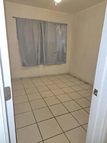 1560 NE 111th Street Miami FL 33161