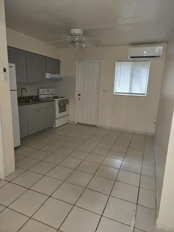 1560 NE 111th Street Miami FL 33161