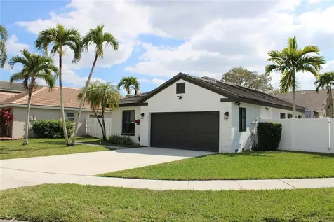 18174 NW 21st Street Pembroke Pines FL 33029