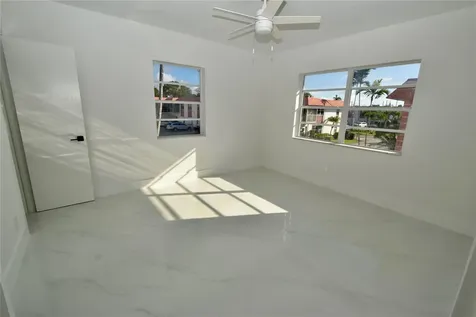 3550 NW 8th Avenue Pompano Beach FL 33064