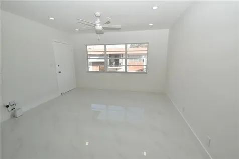 3550 NW 8th Avenue Pompano Beach FL 33064