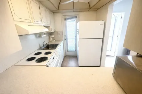 2050 NE 39th Street Lighthouse Point FL 33064