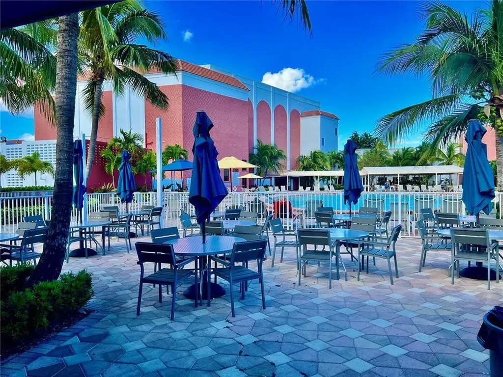 203 Tilford J Deerfield Beach FL 33442
