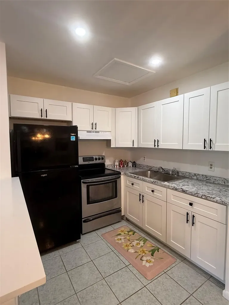 203 Tilford J Deerfield Beach FL 33442