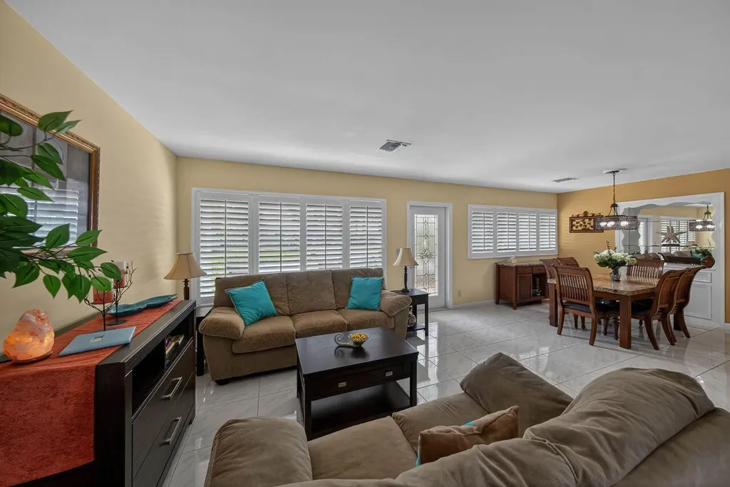 1431 S Ocean Boulevard Pompano Beach FL 33062