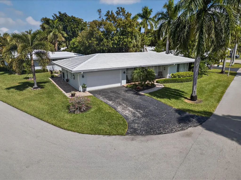 1431 S Ocean Boulevard Pompano Beach FL 33062