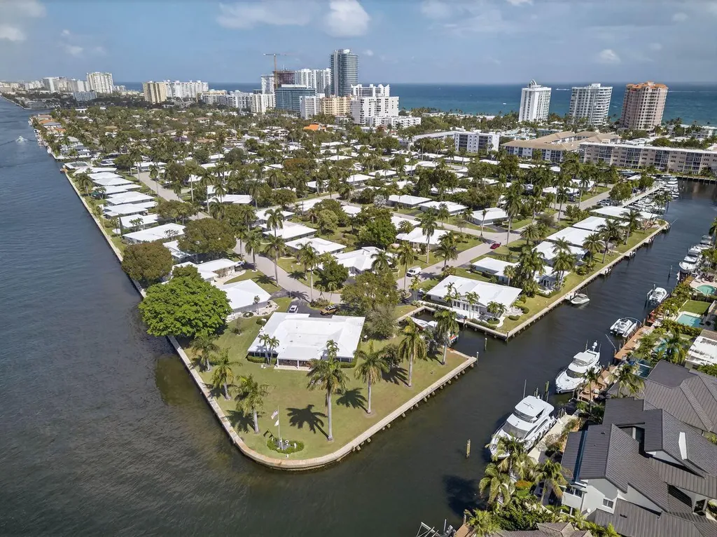 1431 S Ocean Boulevard Pompano Beach FL 33062