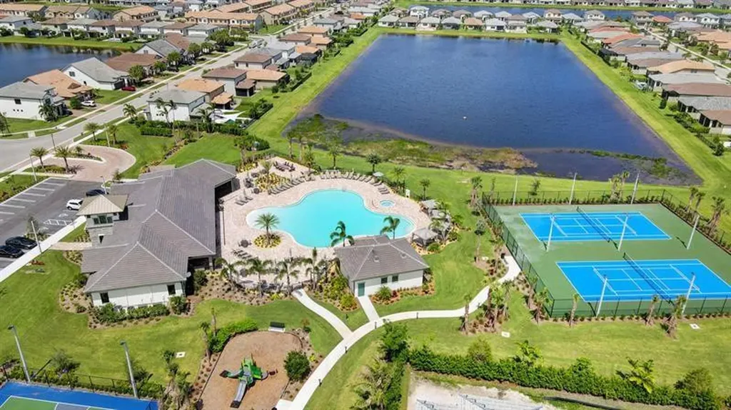 8247 Cinch Way Lake Worth FL 33467