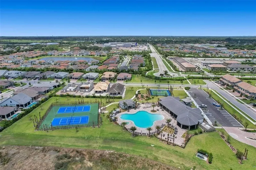 8247 Cinch Way Lake Worth FL 33467