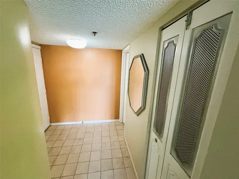 3940 Inverrary Boulevard Lauderhill FL 33319