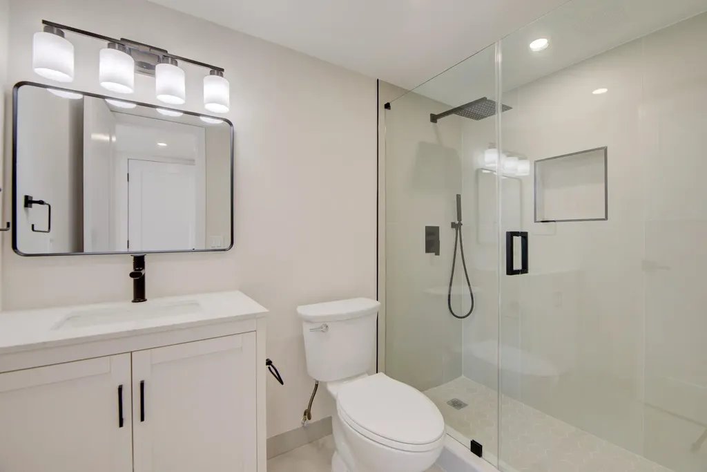 2322 S Cypress Bend Drive Pompano Beach FL 33069