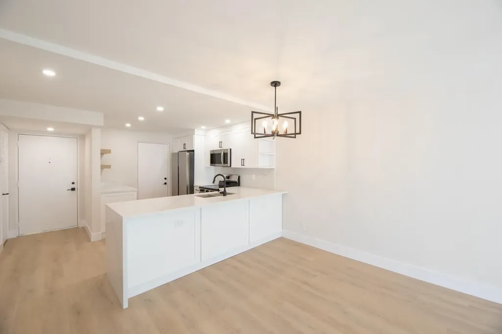 2322 S Cypress Bend Drive Pompano Beach FL 33069