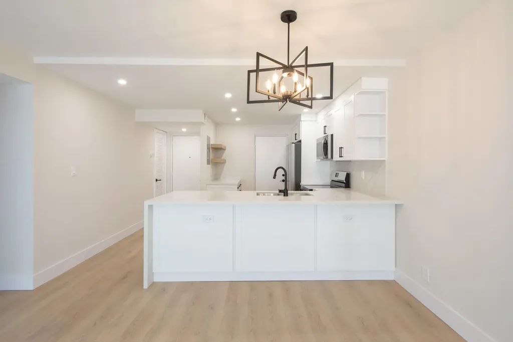 2322 S Cypress Bend Drive Pompano Beach FL 33069