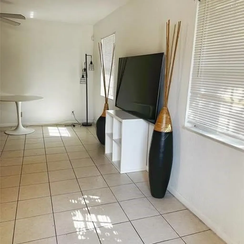 834 NW 3rd Avenue Fort Lauderdale FL 33311