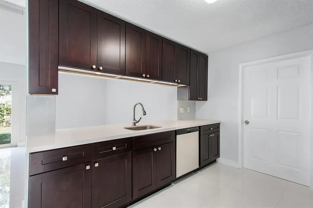 9611 Saddlebrook Drive Boca Raton FL 33496