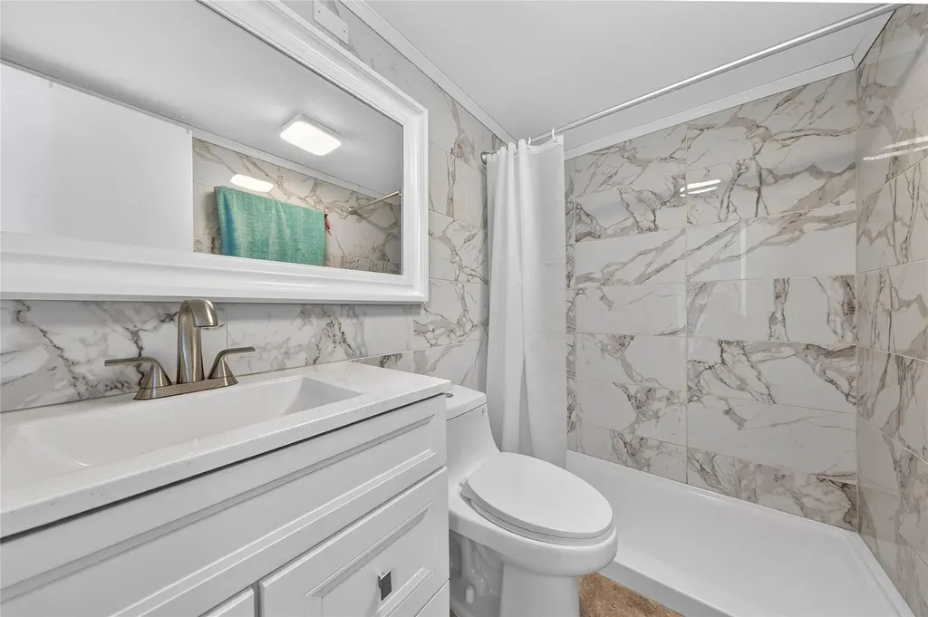 51 Farnham C Deerfield Beach FL 33442