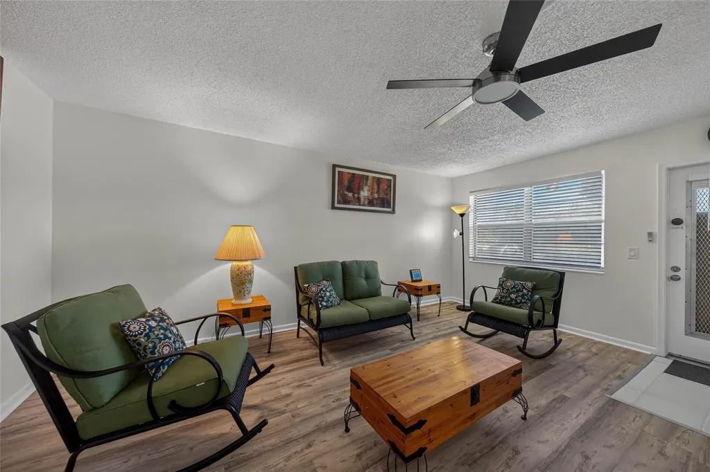 51 Farnham C Deerfield Beach FL 33442