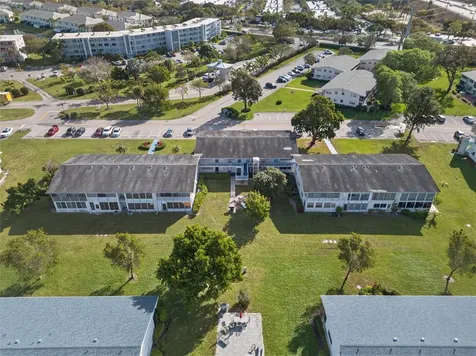 51 Farnham C Deerfield Beach FL 33442
