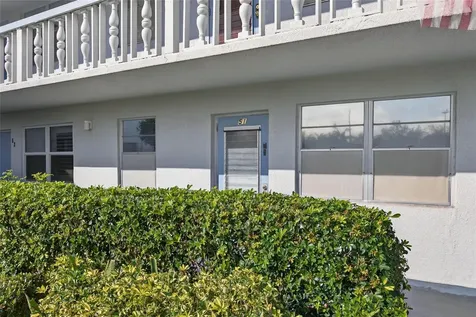 51 Farnham C Deerfield Beach FL 33442