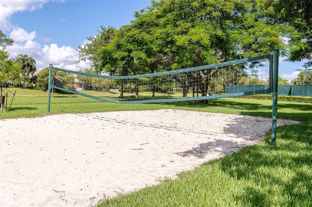 6897 NW 107th Terrace Parkland FL 33076