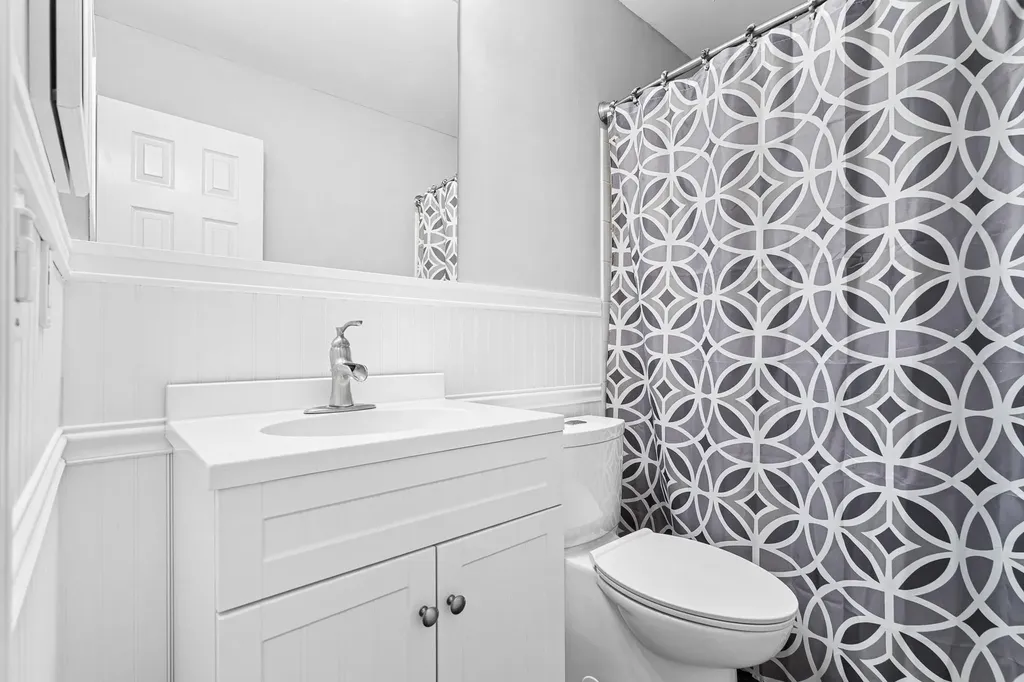 601 Lakeshore Terrace Davie FL 33325
