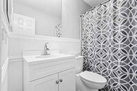 601 Lakeshore Terrace Davie FL 33325