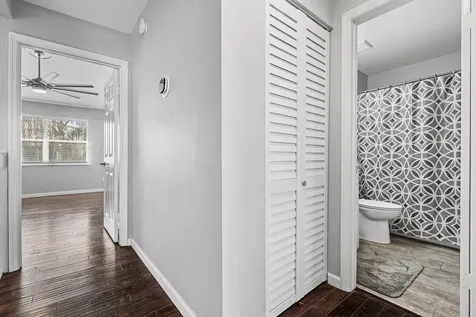 601 Lakeshore Terrace Davie FL 33325
