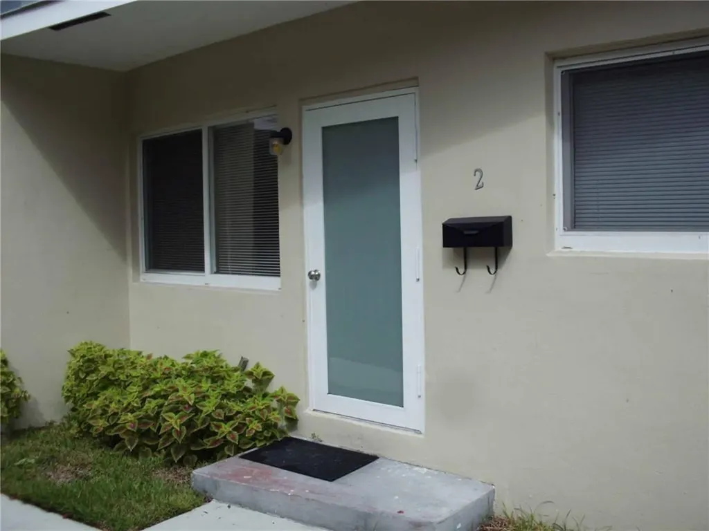837 NE 17th Avenue Fort Lauderdale FL 33304