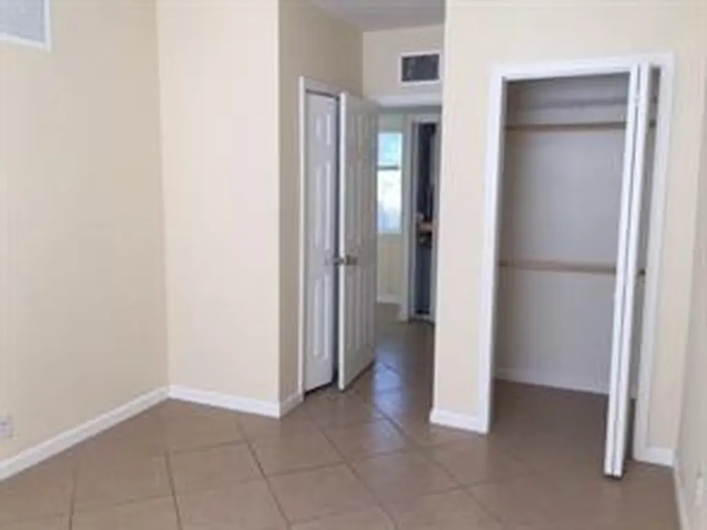 837 NE 17th Avenue Fort Lauderdale FL 33304