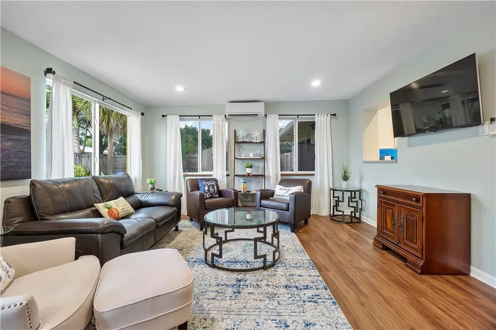 161 SE 5th Court Pompano Beach FL 33060