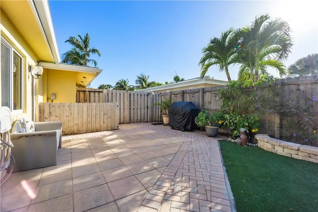 161 SE 5th Court Pompano Beach FL 33060