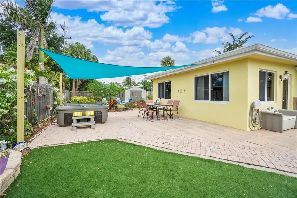 161 SE 5th Court Pompano Beach FL 33060