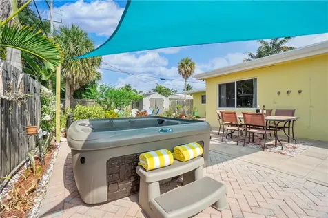 161 SE 5th Court Pompano Beach FL 33060