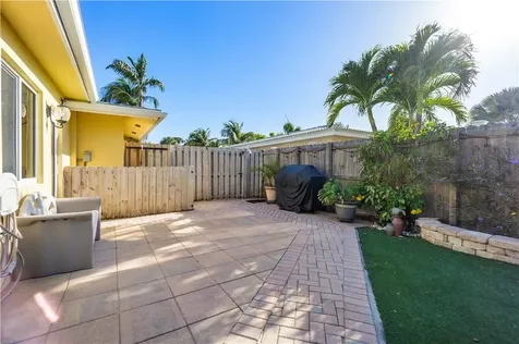 161 SE 5th Court Pompano Beach FL 33060