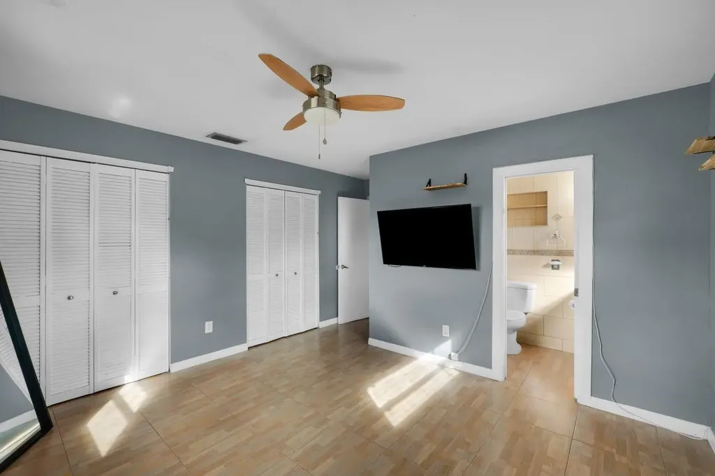 10901 Granite Street Boca Raton FL 33428