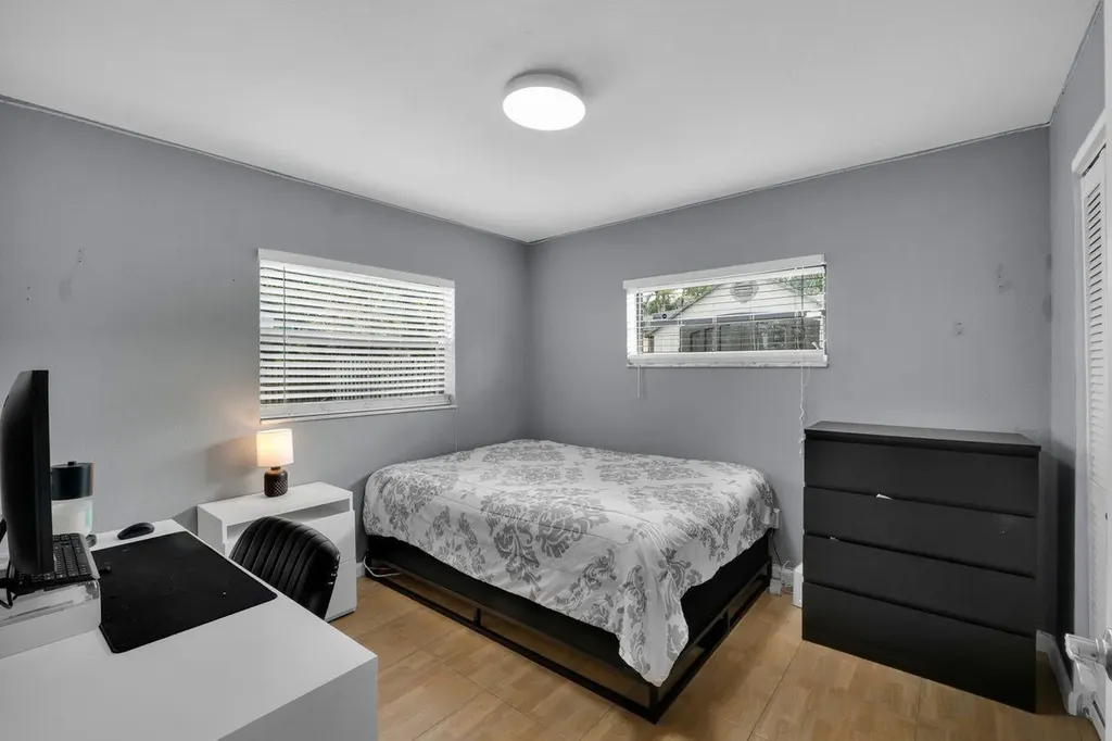 10901 Granite Street Boca Raton FL 33428