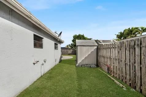 10901 Granite Street Boca Raton FL 33428