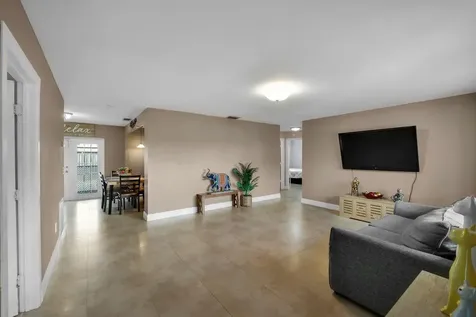 10901 Granite Street Boca Raton FL 33428