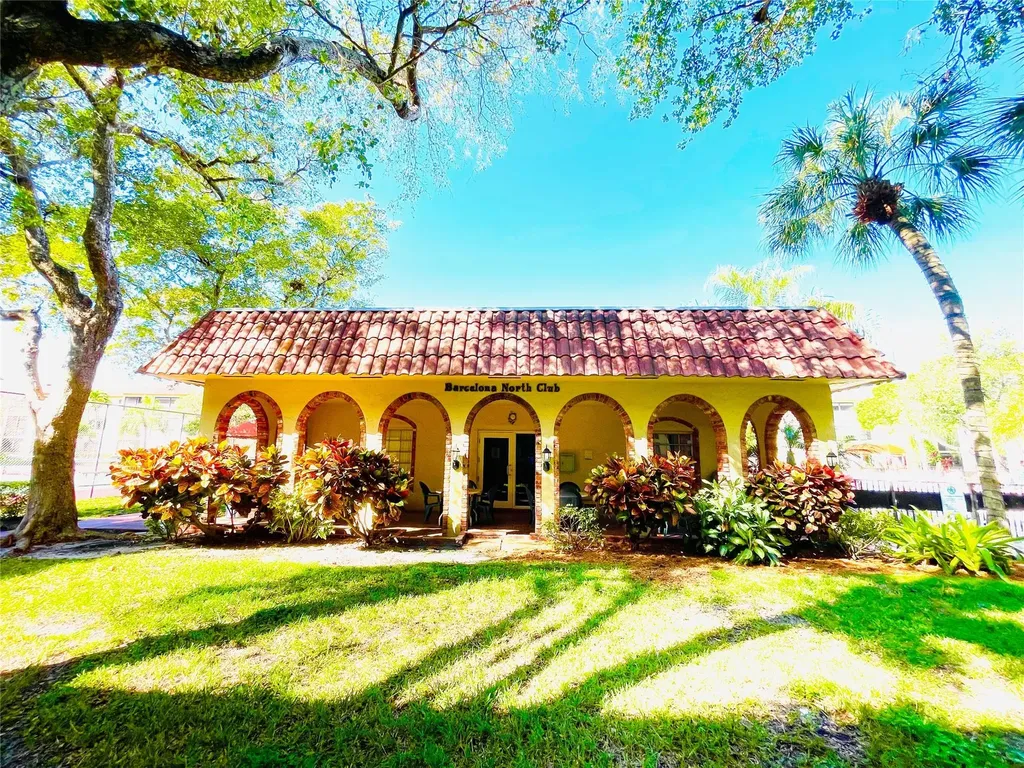 257 S Cypress Road Pompano Beach FL 33060
