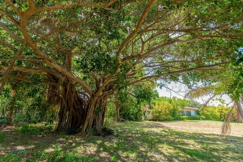 8605 S Indian River Drive Fort Pierce FL 34982
