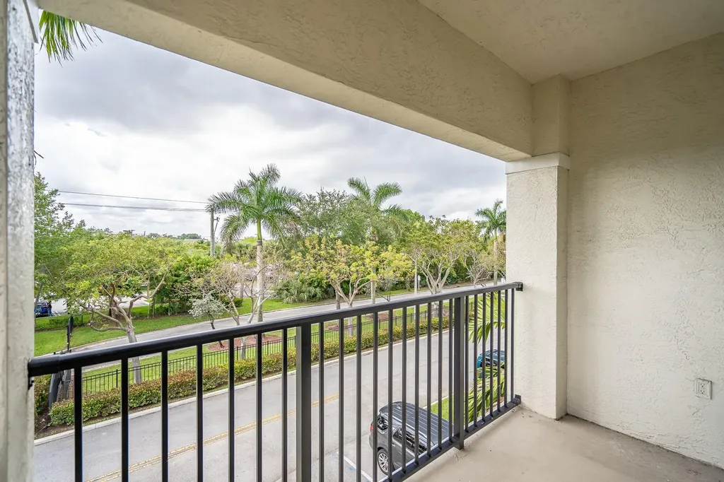 5800 W Sample Road Coral Springs FL 33067