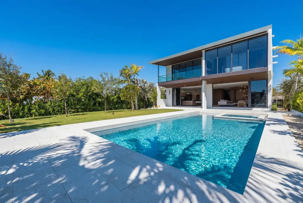 930 S Shore Drive Miami Beach FL 33141
