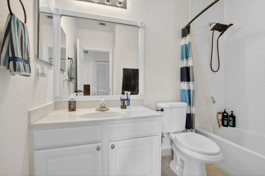 7400 Palomino Drive Hollywood FL 33024